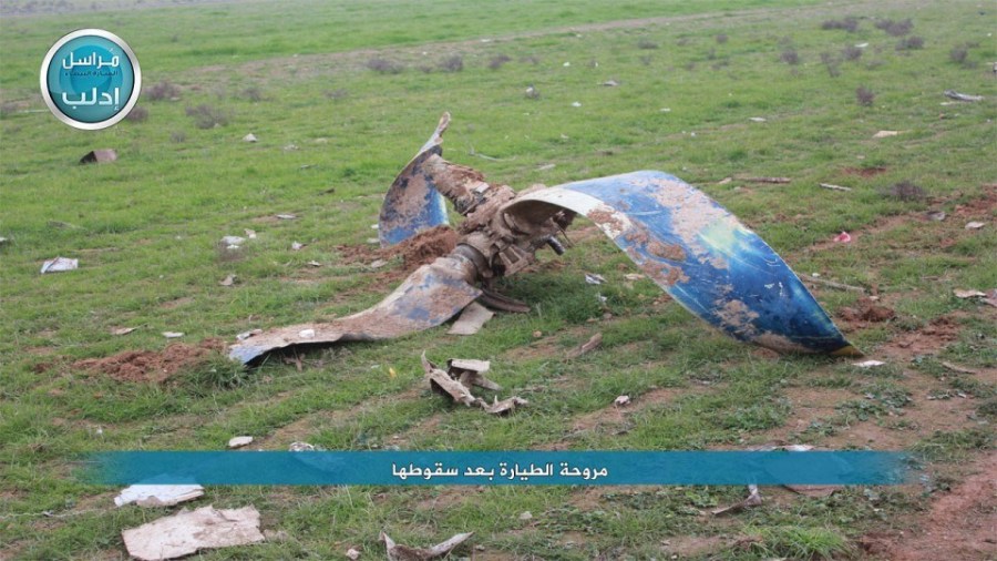 叙利亚政府军运输机坠毁：横尸遍野