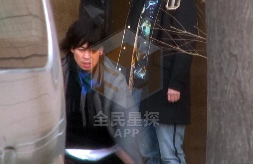 陈赫家人认可陈张恋情 拍戏无人搭理