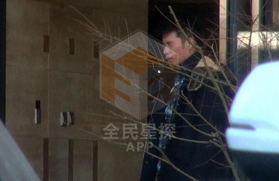 陈赫家人认可陈张恋情 拍戏无人搭理