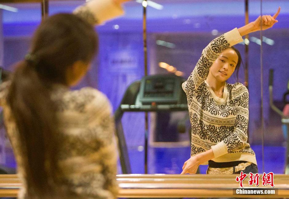 【图片故事】花季女孩的T台梦