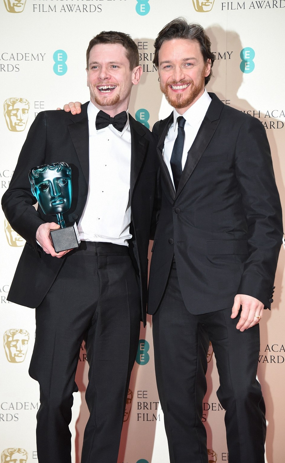 英国奥斯卡BAFTAs颁奖 帝后还是埃迪+摩尔