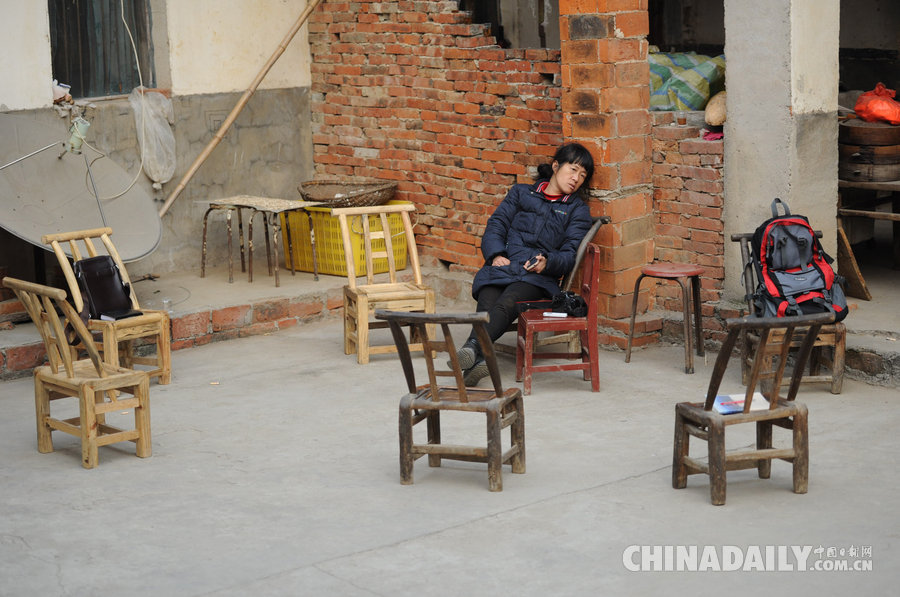 成名前后：两个余秀华