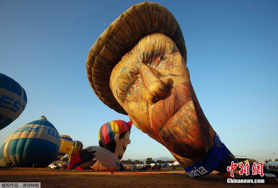菲律宾热气球嘉年华 热气球造型各异吸人眼球