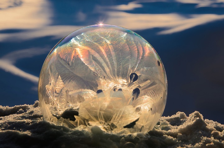 冬日里结晶的泡泡 另一个缤纷的世界