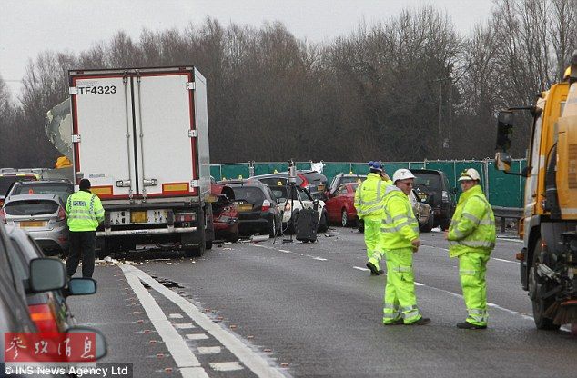 英国发生40车连环车祸 50多人死伤
