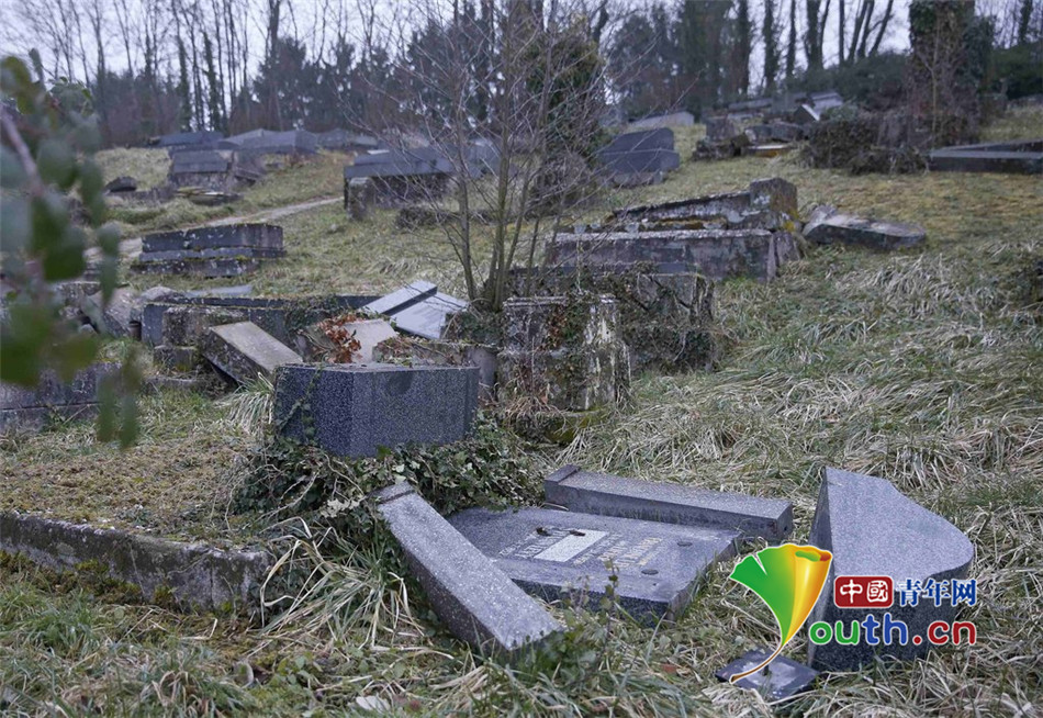 法一犹太墓地遭辱 数百座墓碑被毁
