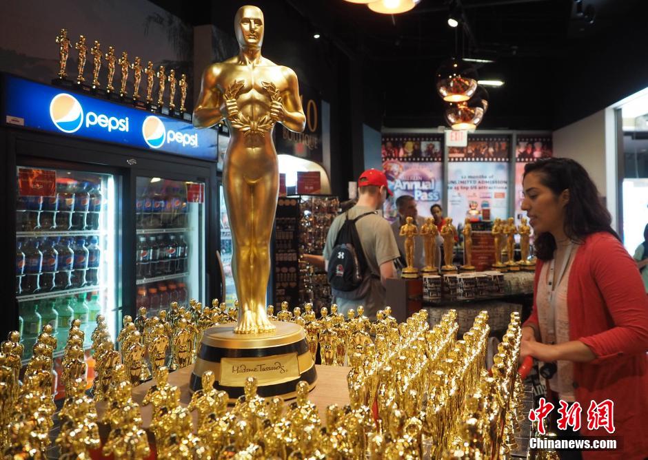 奥斯卡颁奖季“小金人”为好莱坞带来商机