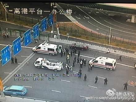 深圳宝安机场突发豪车撞人事件 5人被撞至桥下