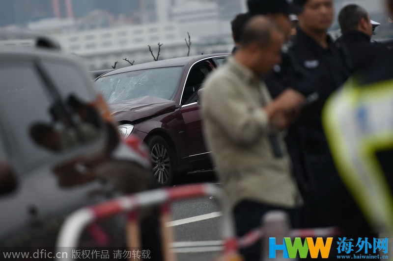 深圳机场现豪车撞人 已致9人死 