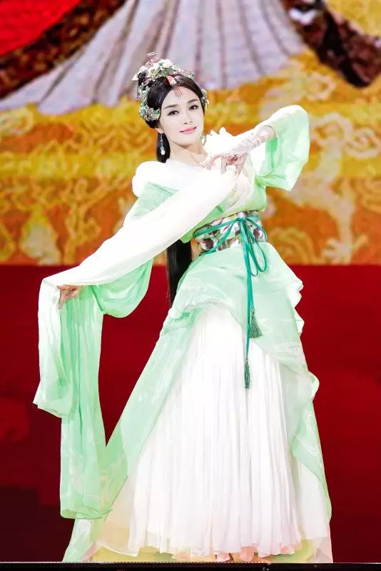 央视元宵晚会节目单曝光！“四美”现身颜值爆表