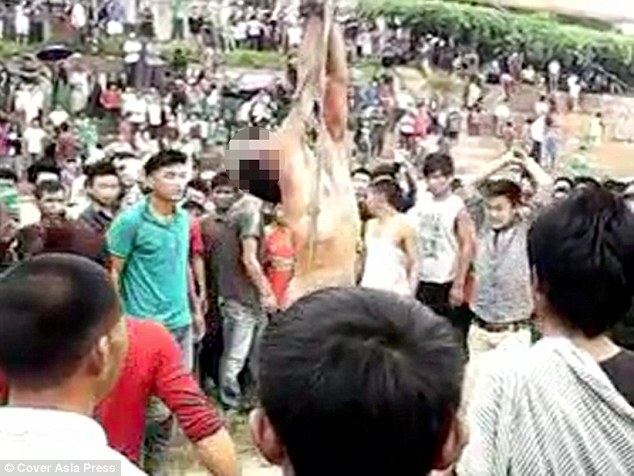 奸杀11岁少女强奸犯被数千民众怒杀