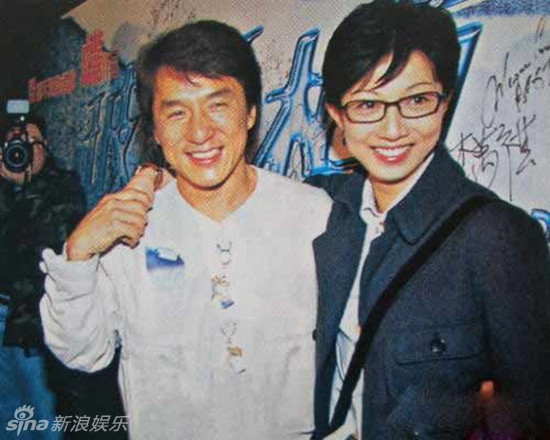 吴绮莉旧照：风波不断的亚姐冠军