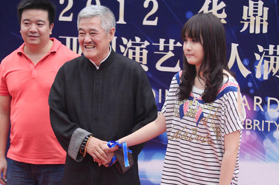 明星有女初长成,颜值人气大PK