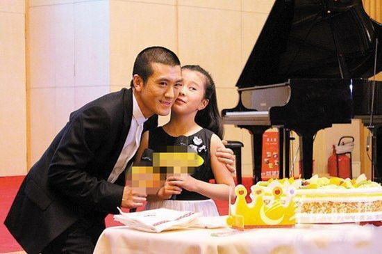 明星有女初长成，颜值人气大PK