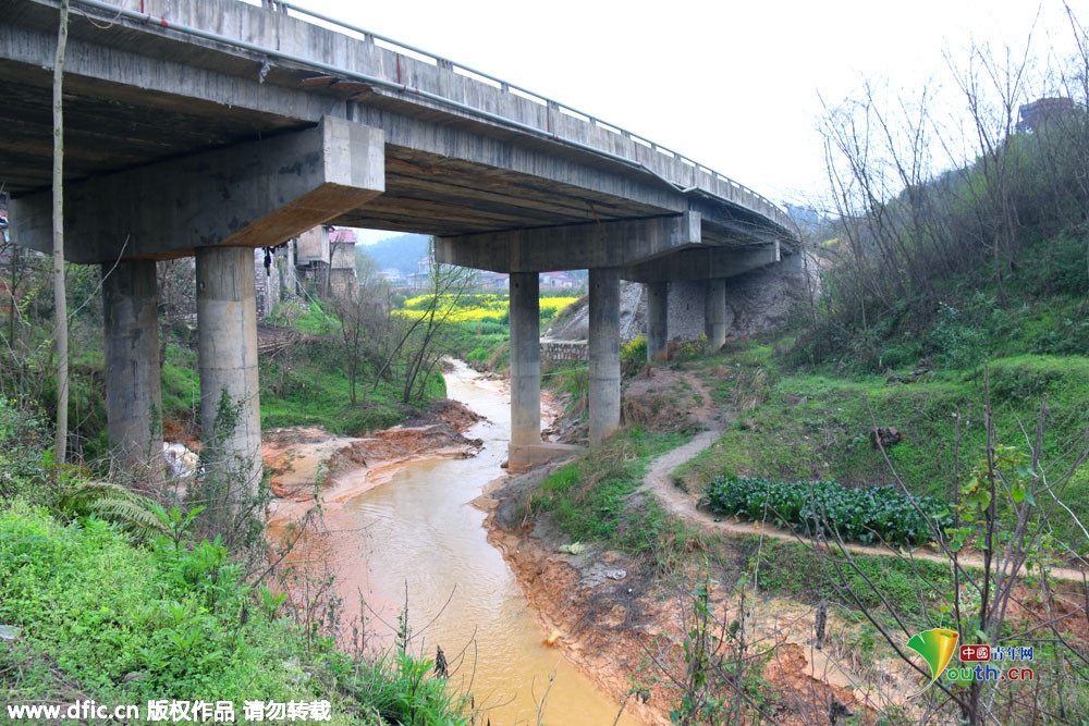湖南石门矽砂企业环境污染致澧水如“黄河”