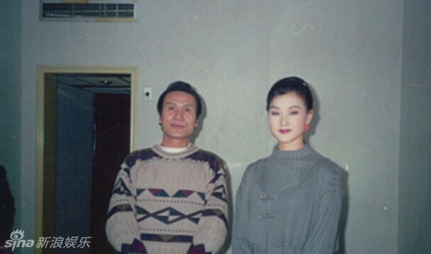 宋祖英年轻时旧照曝光 青涩甜美气质佳（组图）