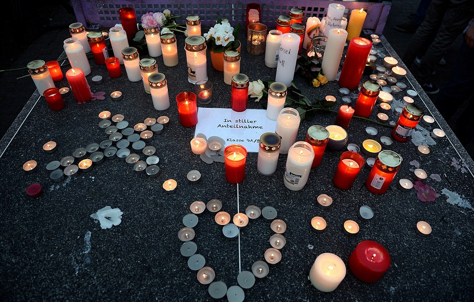 多国民众悼念德国之翼A320客机遇难者(组图)