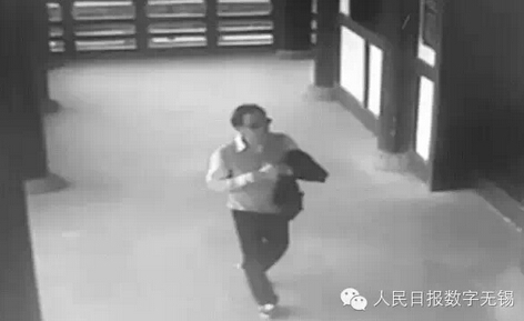 无锡市委副书记蒋洪亮跳塔自杀