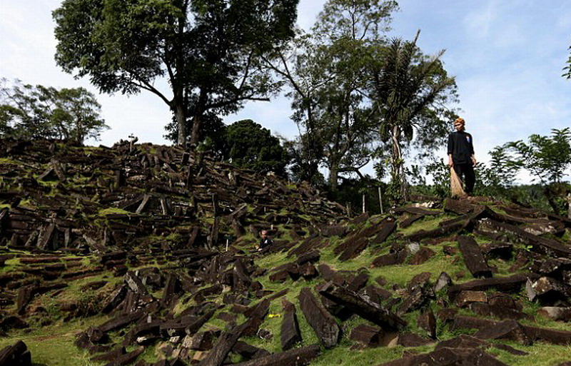 印尼疑发现最古老金字塔 或建于2万年前