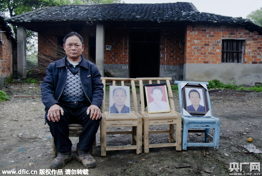 摄影师再度踏访湖南癌症村 仅剩73人常住