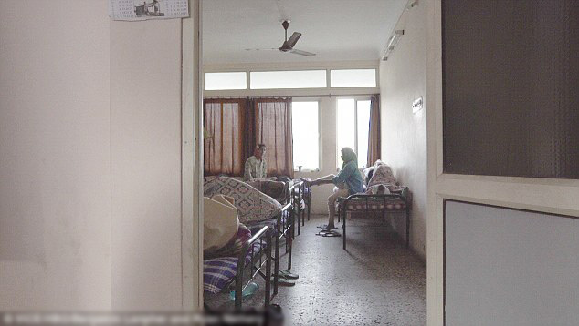 美国记者访印度代孕黑市 婴儿被随意买卖