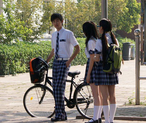 细数芒果台天雷滚滚呕像剧 《落跑甜心》领跑(图)