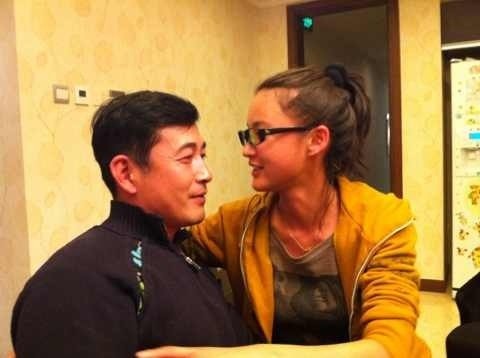 女星私照大点评：杨幂显老 郑爽水灵(图)