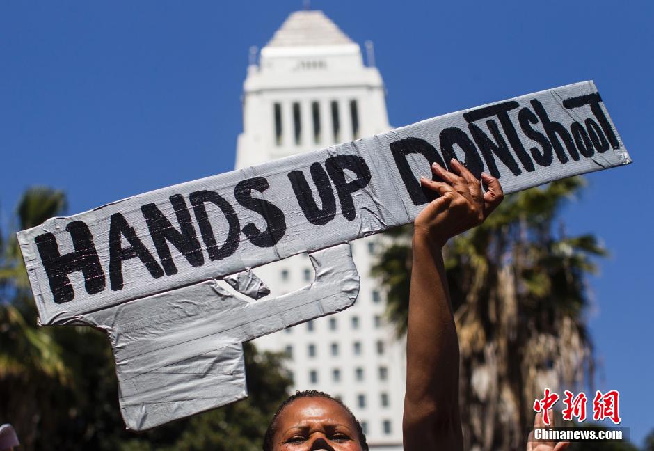 洛杉矶反对警察暴行集会