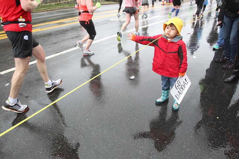 恐袭两年后波士顿马拉松再开跑 幸存者参赛