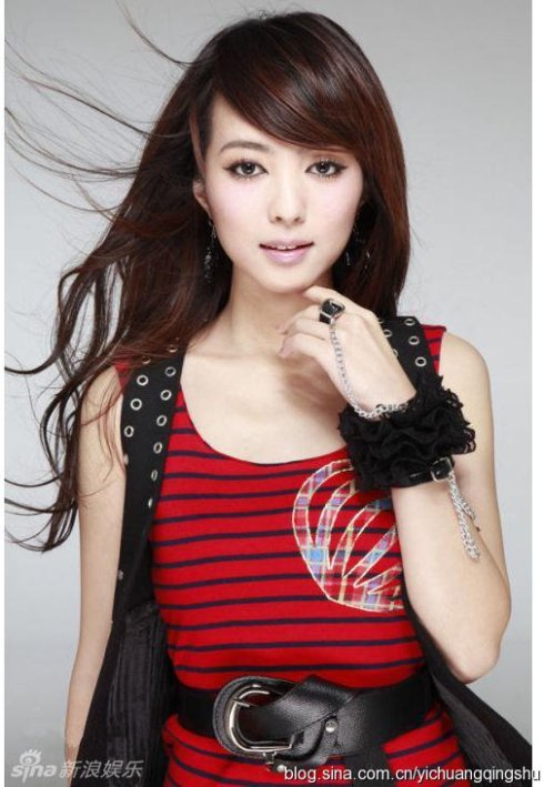 娇艳如花！盘点央视12大新生代美女主播(图)