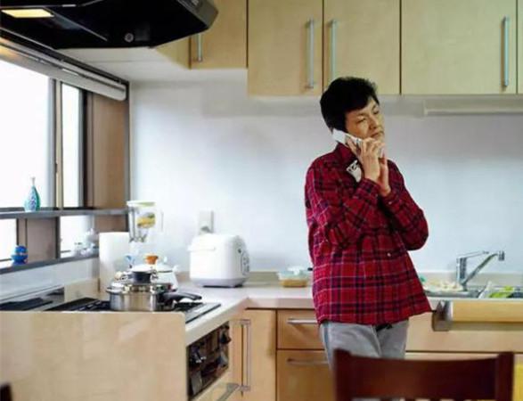 摄影师拍摄日本二线城市人民的生活水平