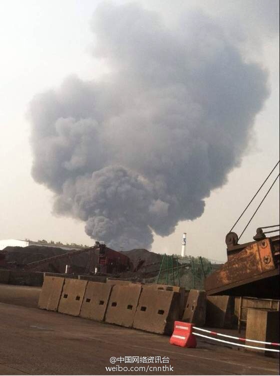 江苏扬州一农药厂发生爆炸起火