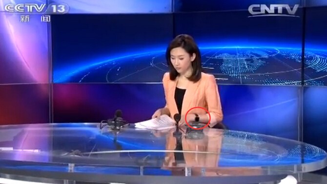 网曝央视女主播戴苹果手表出镜 被批故意炫富