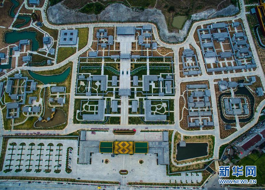 航拍浙江横店耗资300亿建“圆明新园”首期