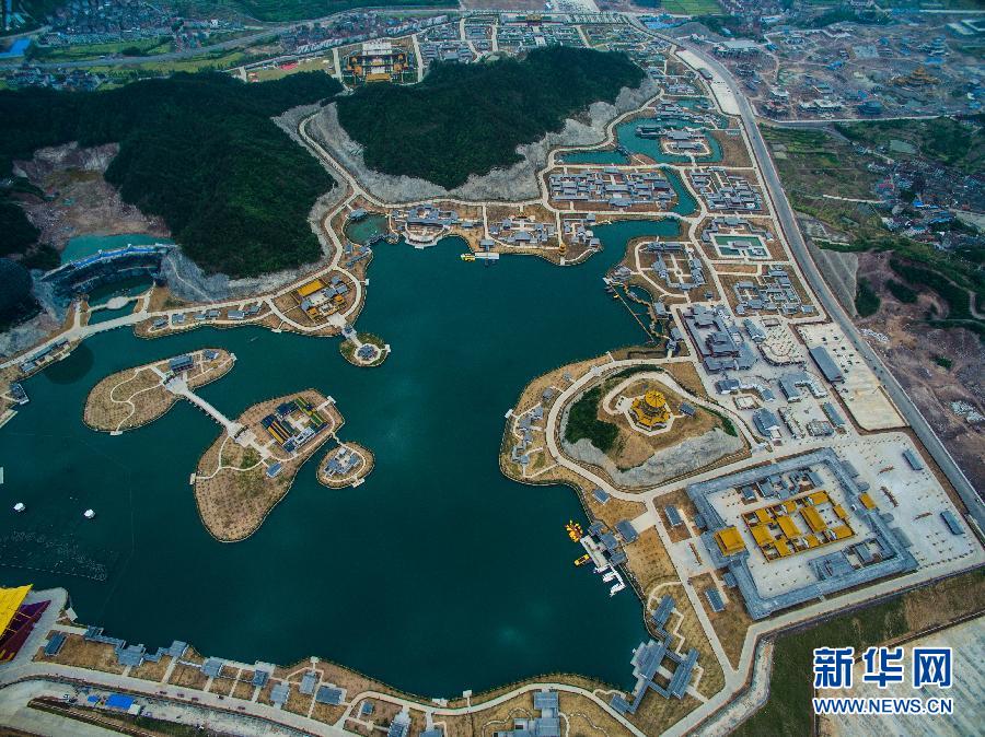 航拍浙江横店耗资300亿建“圆明新园”首期