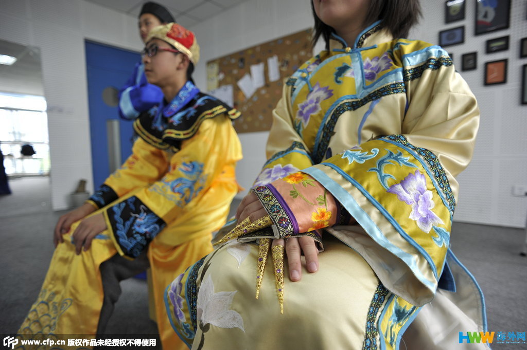成都某中学开《甄嬛传》戏剧选修课 上线两秒被抢光