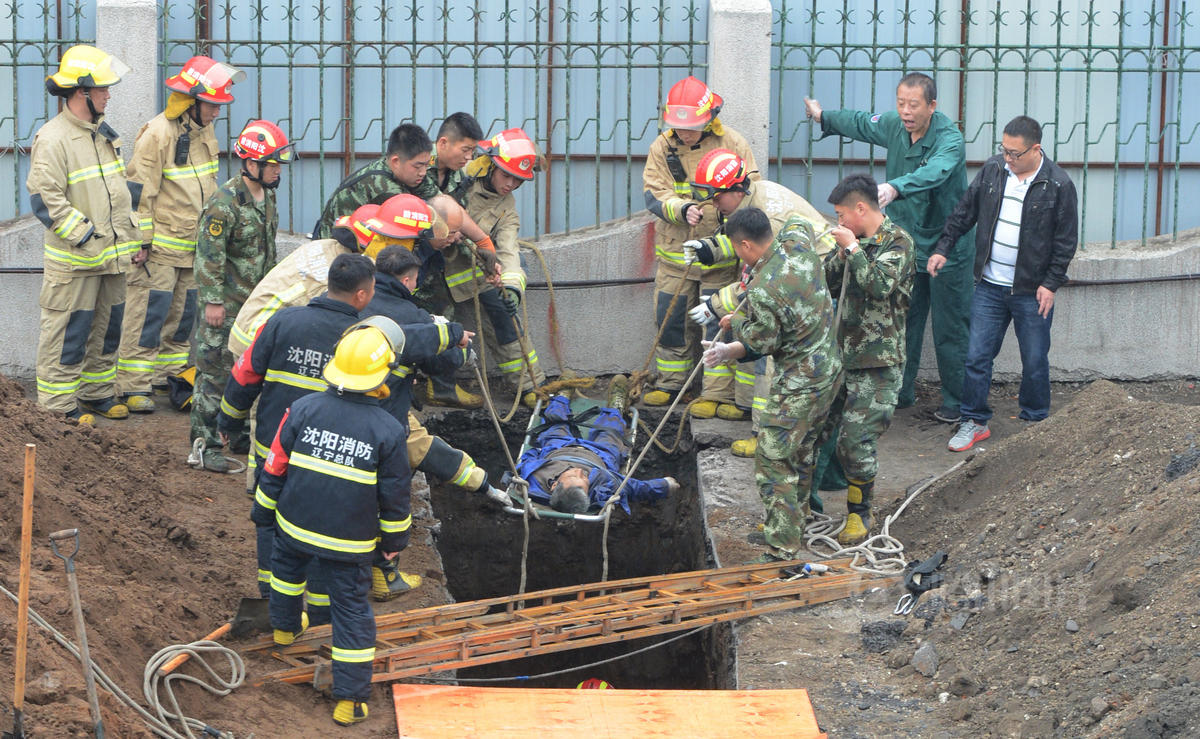 沈阳在建地铁塌方 一名工人遇难