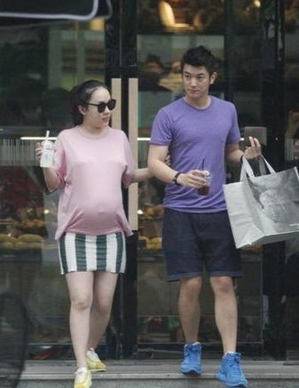 明星奉子成婚成风 贾静雯二度“带球进门”