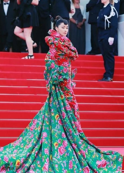 戛纳过半红毯总结：中国女星“全球拼”