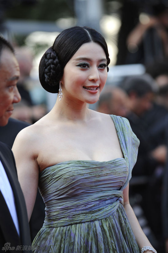 戛纳过半红毯总结：中国女星“全球拼”