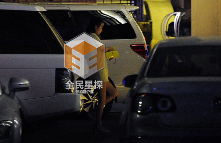 冯绍峰夜会嫩模疑交新欢 模特出身演员兼歌手