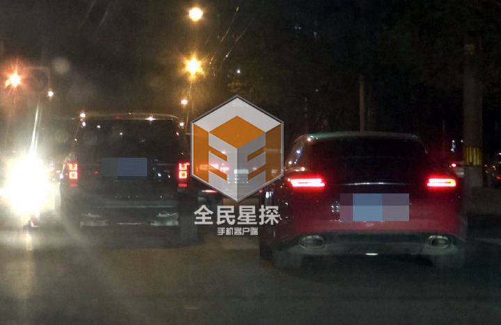 冯绍峰夜会嫩模疑交新欢 模特出身演员兼歌手