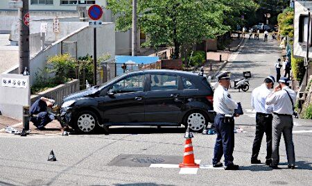 日本大阪早高峰车祸致5名小学生受重伤