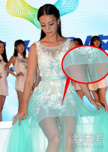 苏菲玛索戛纳真空泄春光 女星透视装露底尴尬
