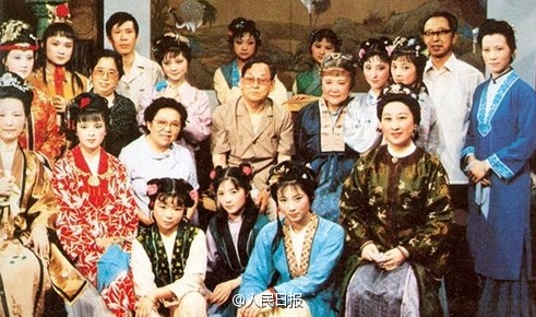 山东72岁老人卧床低保生活 曾资助数百万拍红楼梦