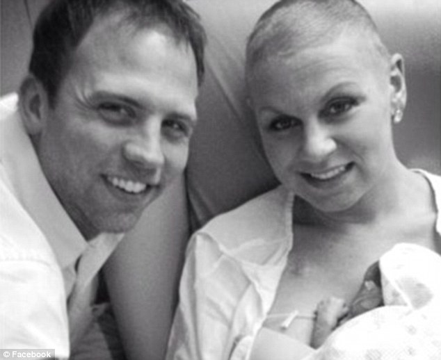 癌症母亲陪女儿过的最后一个生日