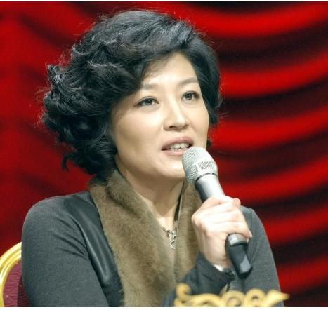 孙俪马伊琍谢娜 盘点娱乐圈最旺夫的10大女星