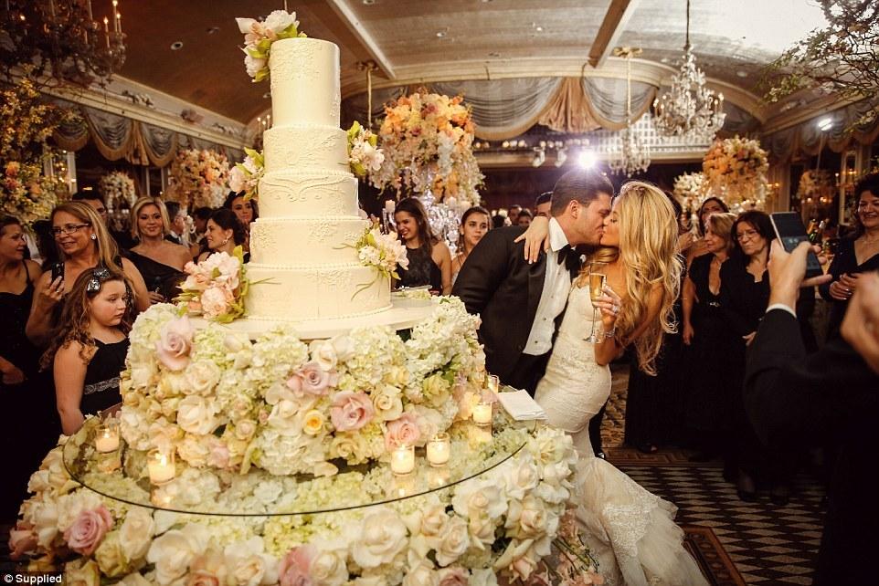 最奢华婚礼：仅鲜花就100万美金