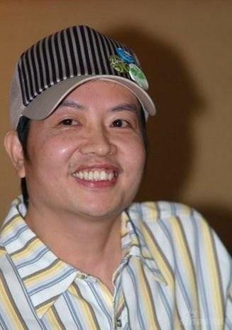 杨幂小S脚臭吴尊不洗澡 盘点特殊癖好的明星