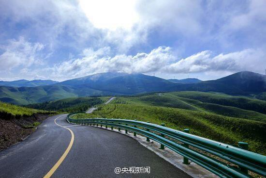 张家口草原天路门票价格听证结果：暂不收费